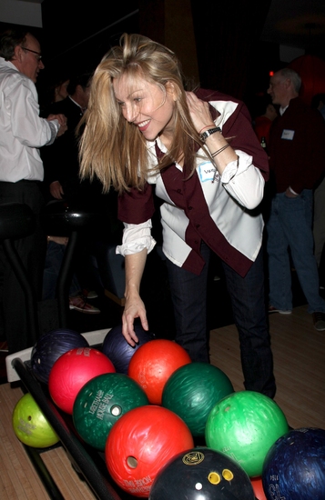 Photo Coverage: Second Stage Theatre's 2009 All-Star Bowling Classic Image