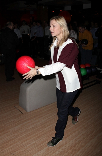 Photo Coverage: Second Stage Theatre's 2009 All-Star Bowling Classic Image