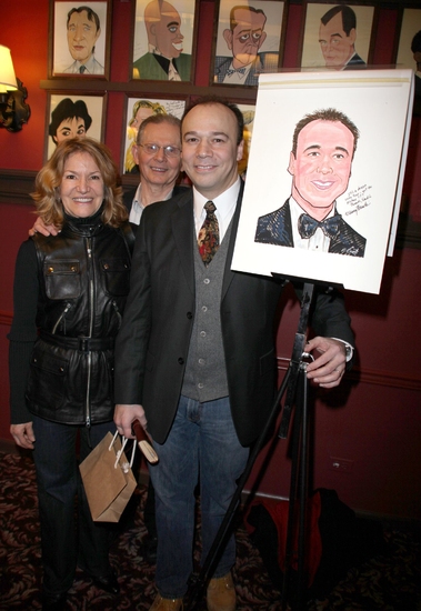 Photo Coverage: Danny Burstein Joins Sardi's Wall of Fame Image