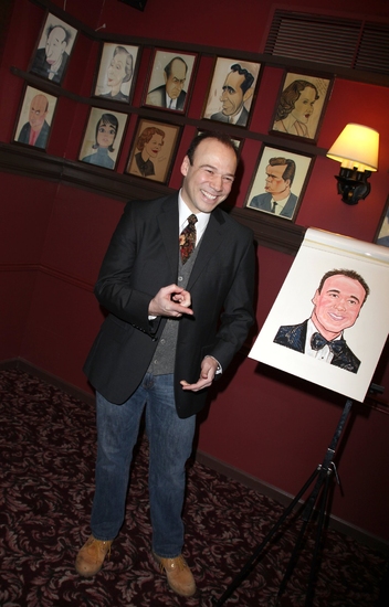 Photo Coverage: Danny Burstein Joins Sardi's Wall of Fame Image