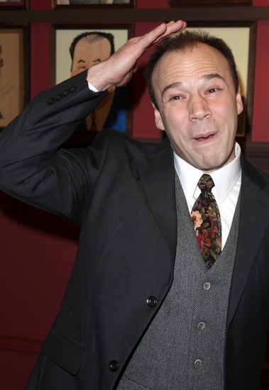 Photo Coverage: Danny Burstein Joins Sardi's Wall of Fame Image