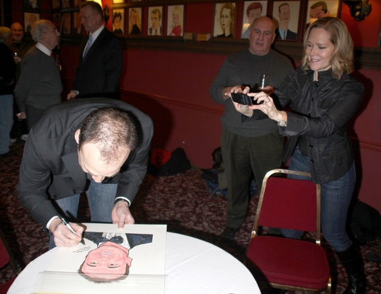 Photo Coverage: Danny Burstein Joins Sardi's Wall of Fame Image