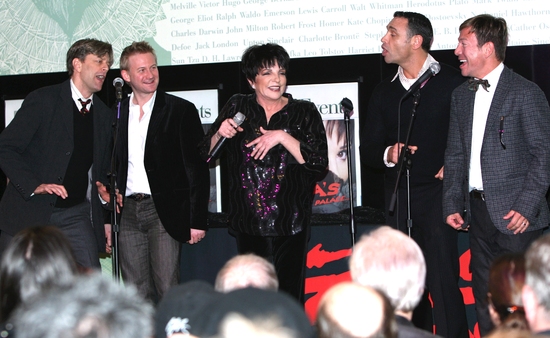 Photo Coverage: LIZA'S at... Barnes & Noble! Image