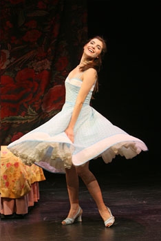 Photo Flash: New Production Images of WEST SIDE STORY Image