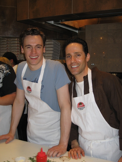 Photo Flash: JERSEY BOYS Las Vegas' Bergen and Leibow Lend Talents to 'Celebrity Cook-Off' Image
