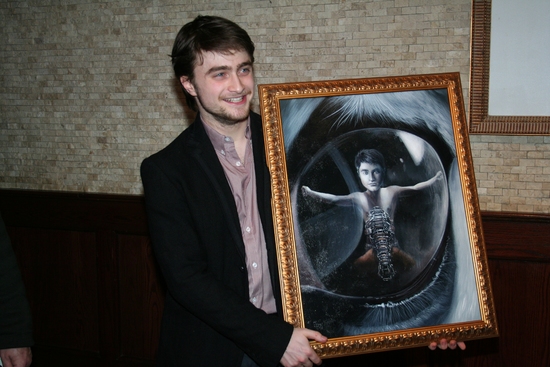 Photo Coverage: EQUUS Star Daniel Radcliffe's Portrait Unveiled at Tony's DiNapoli Image