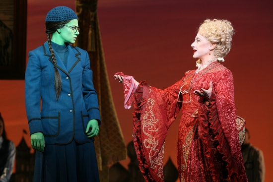 Photo Flash: Cast of WICKED San Francisco Image