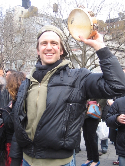 Photo Flash: The Cast of HAIR Spreads the Love in Union Square Image