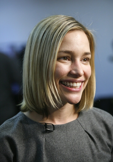 Piper Perabo Photo