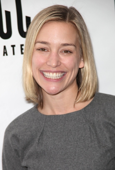 Piper Perabo Photo