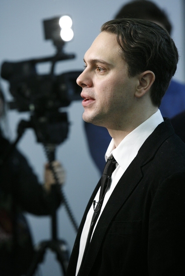 Thomas Sadoski

 Photo