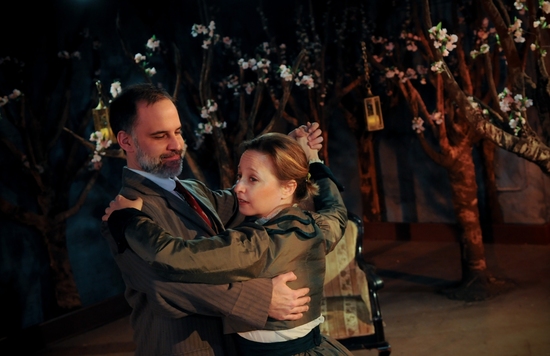 Photo Flash: Cherry Orchard At Strawdog Theater Image