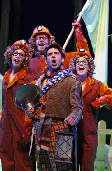 Photo Flash: A YEAR WITH FROG AND TOAD at South Coast Rep 