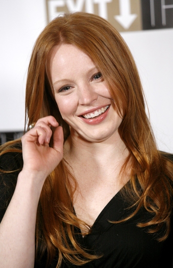 Lauren Ambrose

 Photo