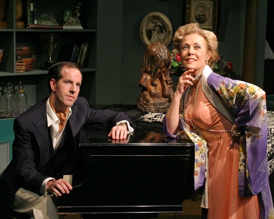 Patrick Janson as Gould and Maryann Nagel as Edith Bouvier Beale  Photo