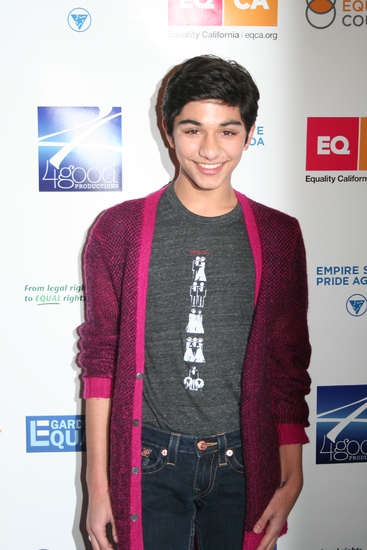 Photo Coverage: 'DEFYING INEQUALITY' The Benefit - Part One Image