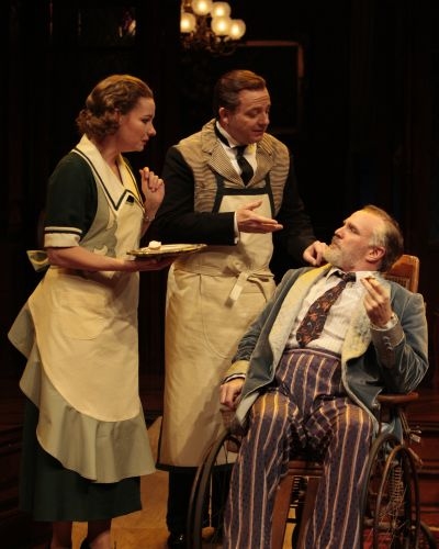 Photo Flash: 'THE MAN WHO CAME TO DINNER' at Houston's Alley Theatre Image