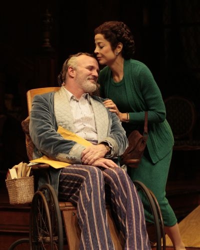 Photo Flash: 'THE MAN WHO CAME TO DINNER' at Houston's Alley Theatre Image