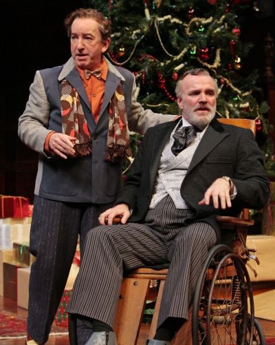 Photo Flash: 'THE MAN WHO CAME TO DINNER' at Houston's Alley Theatre Image
