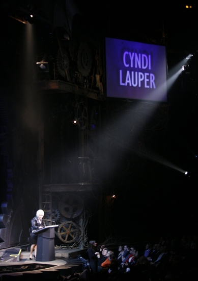 Cyndi Lauper

 Photo