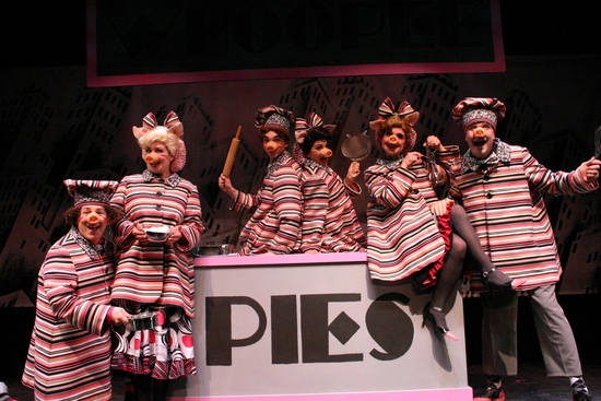 Photo Flash: THE THREE LITTLE PIGS At Downtown Cabaret  Image