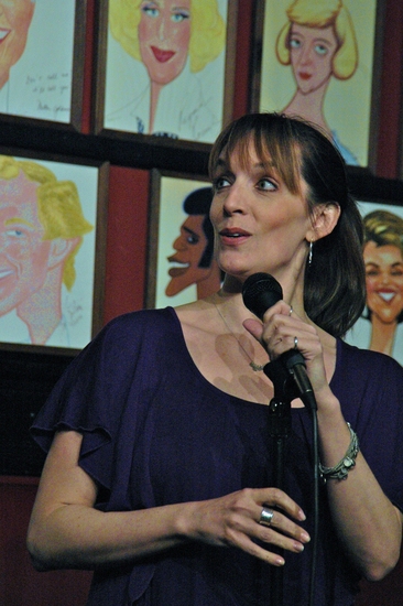 Photo Coverage: James Barbour's 'LOVE SONGS' at Sardi's Image