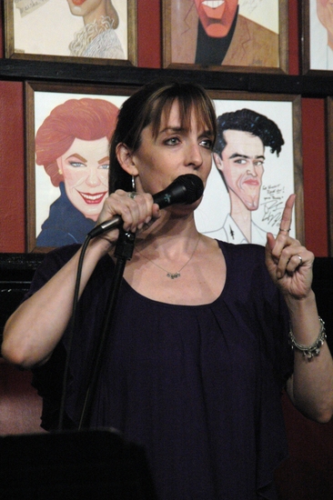 Photo Coverage: James Barbour's 'LOVE SONGS' at Sardi's Image