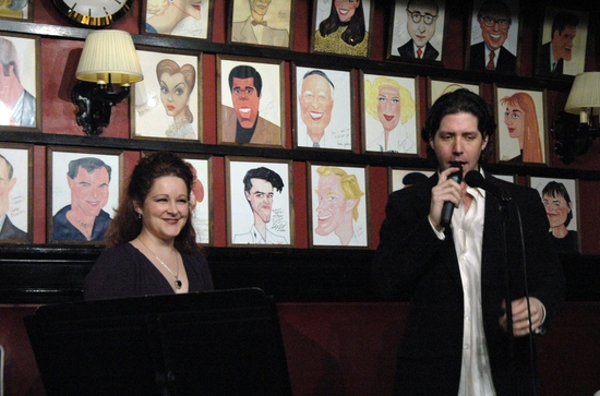 Photo Coverage: James Barbour's 'LOVE SONGS' at Sardi's Image