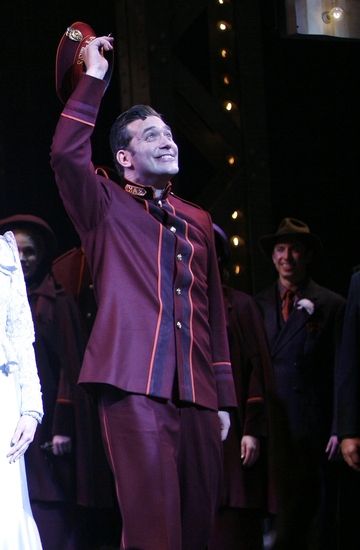 Photo Coverage: GUYS & DOLLS Opening Night Curtain Call! Image