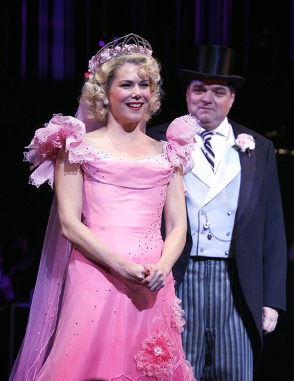 Photo Coverage: GUYS & DOLLS Opening Night Curtain Call! Image