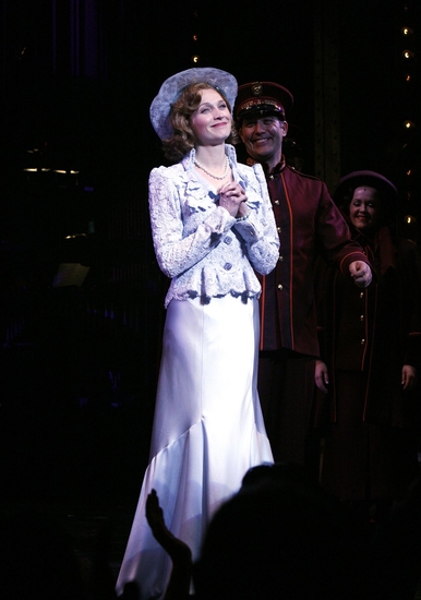 Photo Coverage: GUYS & DOLLS Opening Night Curtain Call! Image