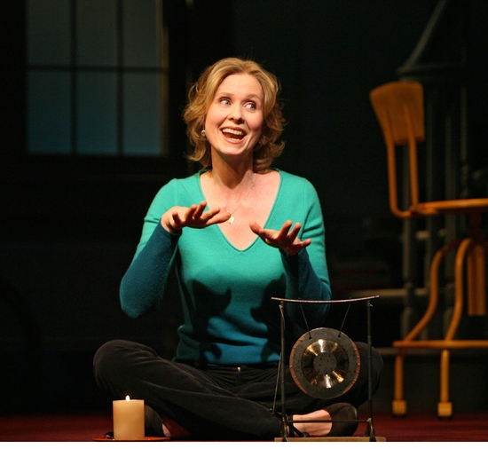 Photo Flash: Cynthia Nixon in DISTRACTED Image