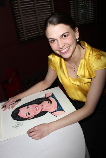 Photo Coverage: Sutton Foster Joins Sardi's Wall Of Fame Image