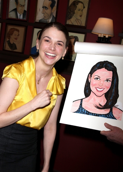 Photo Coverage: Sutton Foster Joins Sardi's Wall Of Fame Image