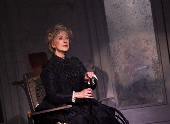 Photo Flash: A LITTLE NIGHT MUSIC at the Garrick Image
