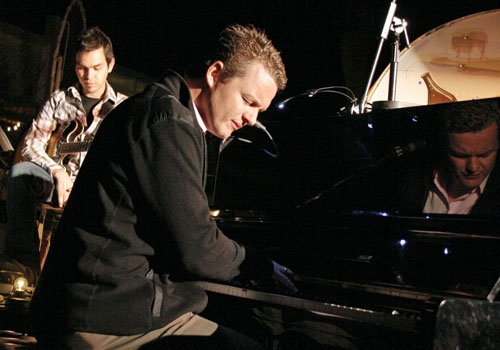 Photo Coverage: Espinosa, Bean & Reichard at Upright Cabaret's Desert Kick-Off Image