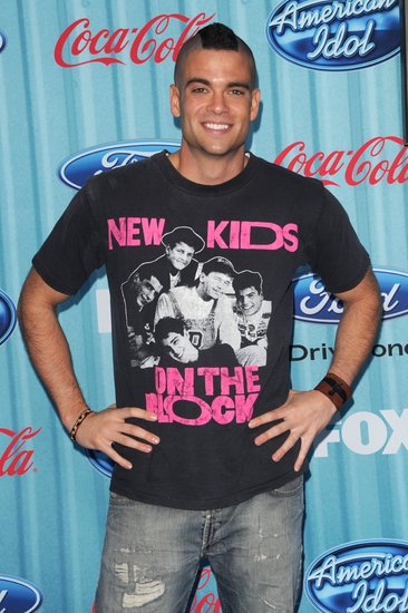 Photo Coverage: FOX Celebrates AMERICAN IDOL's Top 13 Finalists! Image