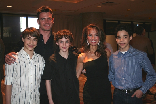 Photo Coverage: 'ABC and SOAPnet Salutes BC/EFA' Benefit at Town Hall Image