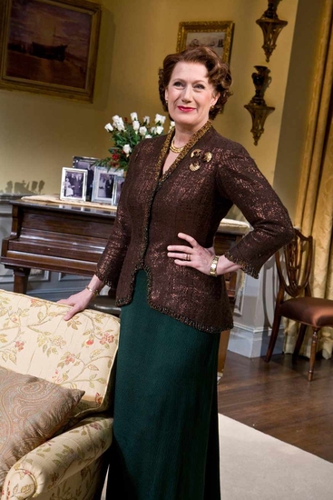 Photo Flash: BLITHE SPIRIT at the Shubert Theatre Image