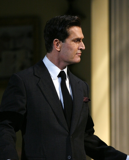 Photo Coverage: 'Blithe Spirit' Opening Night on Broadway Curtain Call! Image