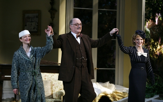 Photo Coverage: 'Blithe Spirit' Opening Night on Broadway Curtain Call! Image