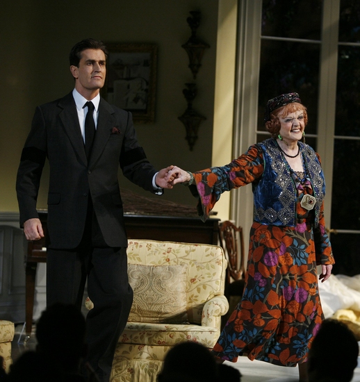 Photo Coverage: 'Blithe Spirit' Opening Night on Broadway Curtain Call! Image