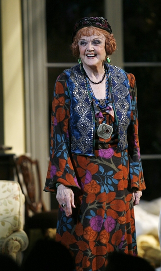 Photo Coverage: 'Blithe Spirit' Opening Night on Broadway Curtain Call! Image