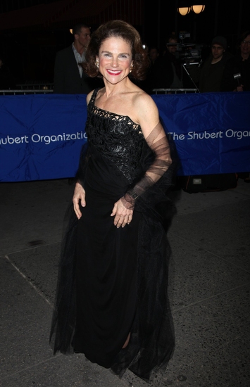 Photo Coverage: 'Blithe Spirit' Opening Night Arrivals Image