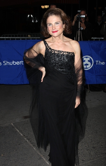 Photo Coverage: 'Blithe Spirit' Opening Night Arrivals Image