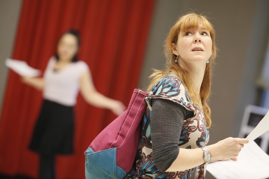 Photo Flash: GHOSTWRITTEN at Goodman Theatre Image