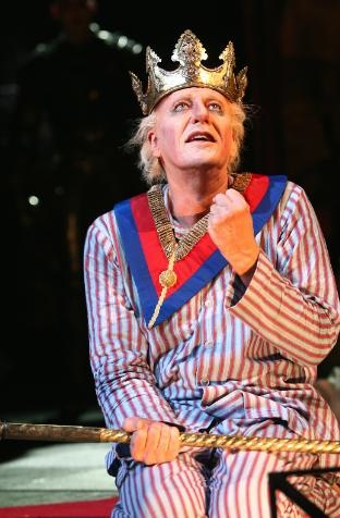 Photo Flash: EXIT THE KING at the Barrymore Image