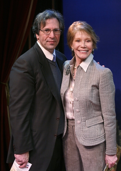 Photo EXCLUSIVE: Mary Tyler Moore Visits ENTER LAUGHING Image