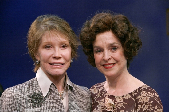 Photo EXCLUSIVE: Mary Tyler Moore Visits ENTER LAUGHING Image
