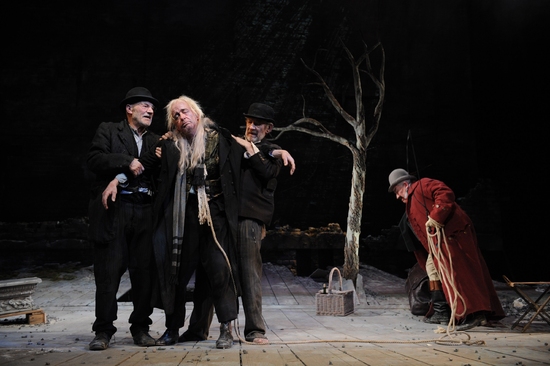 Photo Flash: WAITING FOR GODOT at Royal Haymarket Image